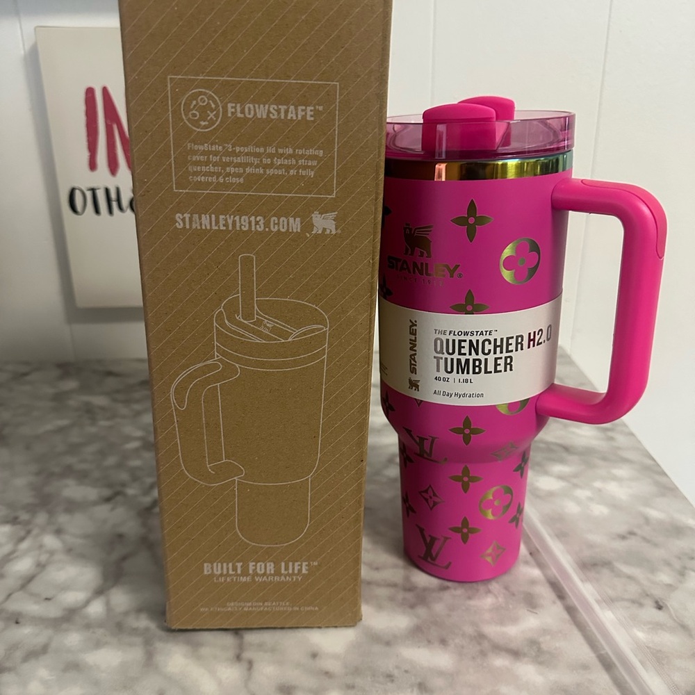 Stanley Hot Pink Travel Quencher Tumbler with Metallic Accents - Picture 9 of 11